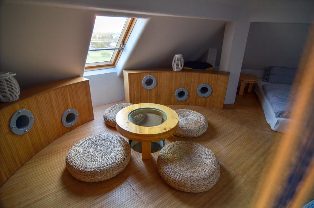 Art Tower Villa Vratimov Kültér fotó